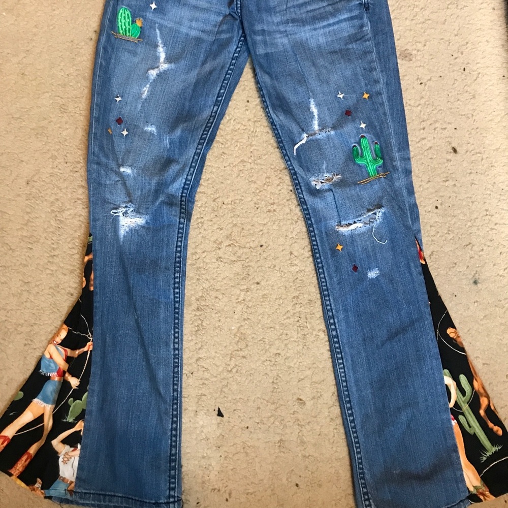 Cruel girl Flare Out/ Bell bottom jeans